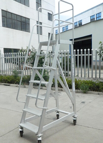 好戲上演：【鋁合金梯子】應(yīng)當(dāng)如何“小心翼翼”？